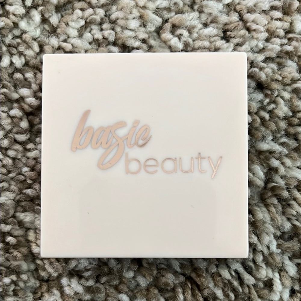 Basic Beauty Eyeshadow